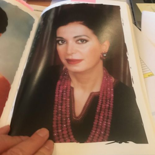 Mrs Nazik Hariri former President of Libanon with four necklaces antique rubies briolette cut, weighing more than 4 000 cts