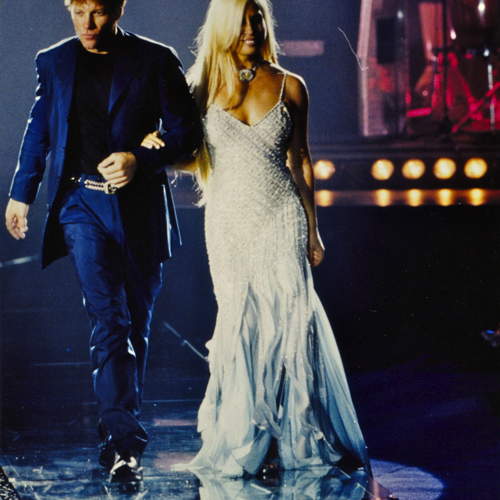 London exibition Diamonds 2000, Mrs Donatella Versace wearing the 101 Repossi Diamond 