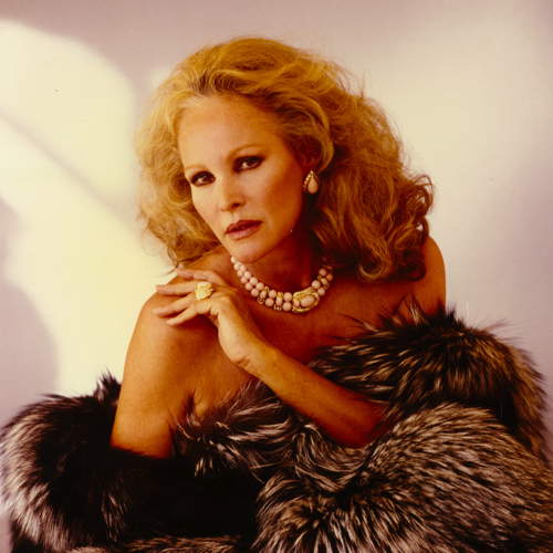 Mrs Ursula Andress wearing a Repossi skin angel coral set, 1980
