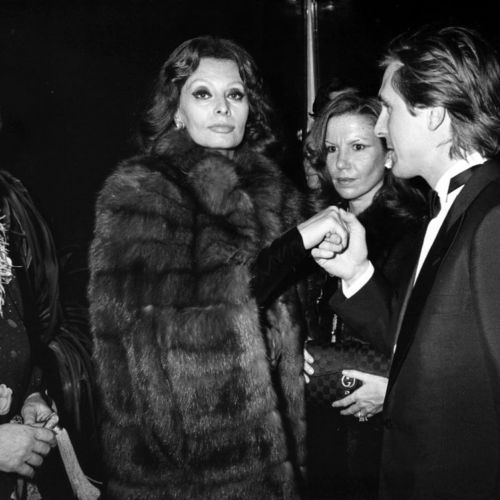 Repossi show in Paris, late 1970, Mrs Sophia Loren, Mrs Regine Choukroun